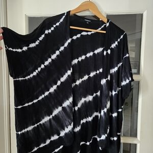 Black and White Tie-Dye Kimono Cardigan